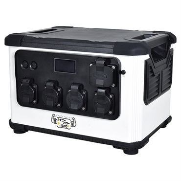 【ポータブル電源】屋外型ポータブル電源(レイニーパワー徳永_LPE-E3200LW)